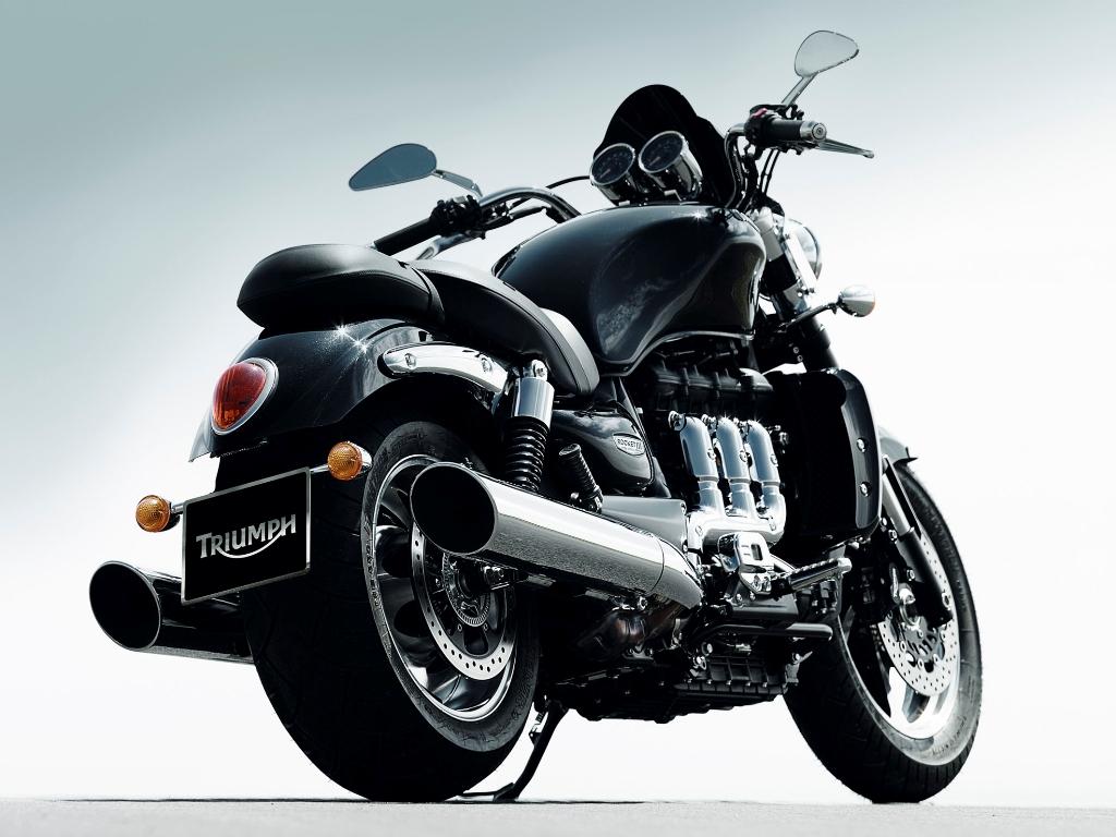 triumph-rocket-3-roadster-lateral